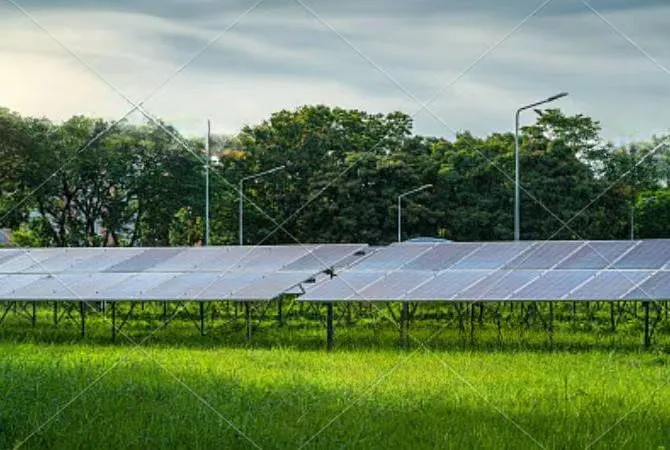 The Science Of Self-Cleaning Solar Panels The Science Of Self-Cleaning Solar Panels